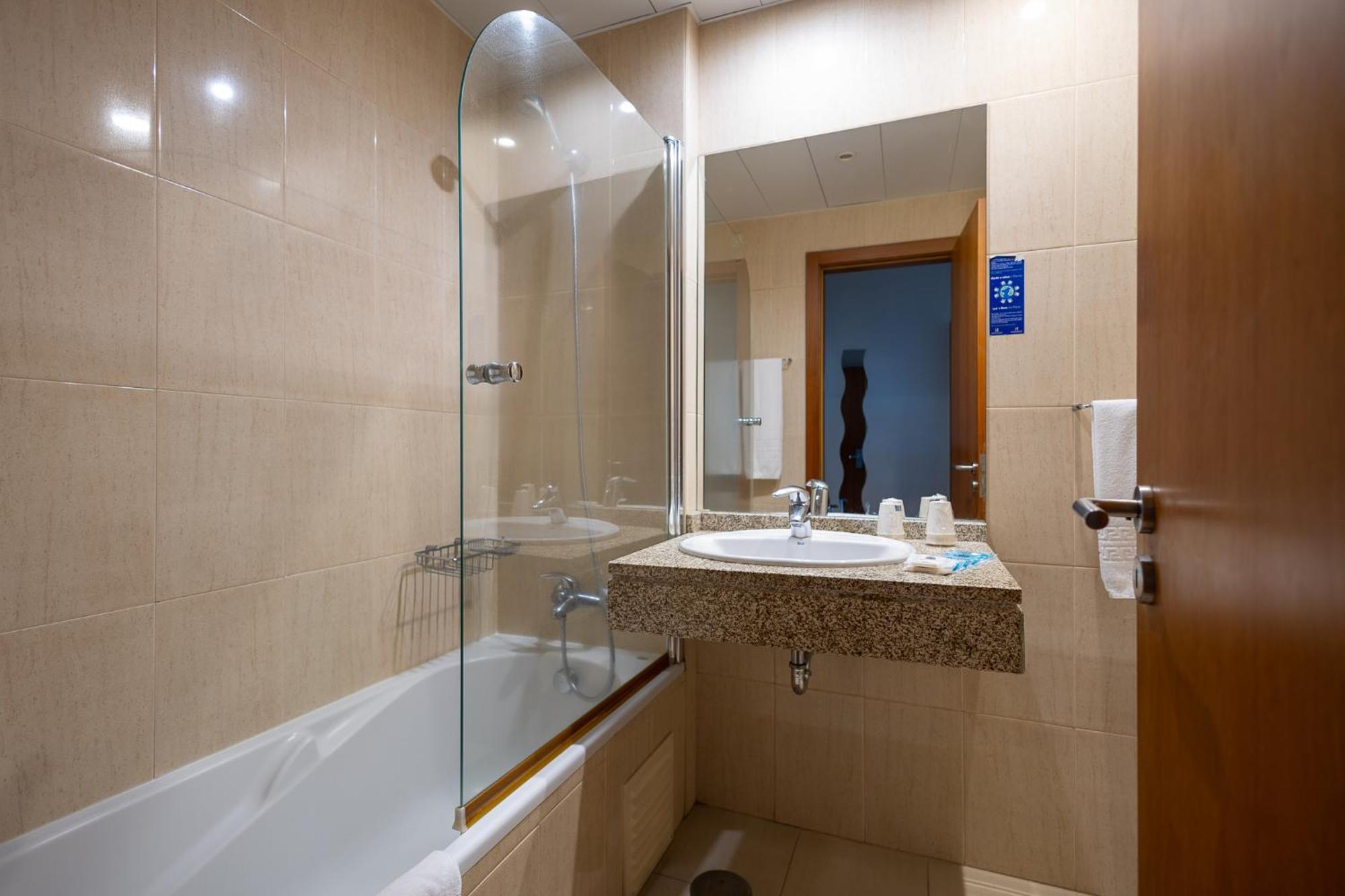 Hotel Apartamentos Geres Ribeiro Εξωτερικό φωτογραφία